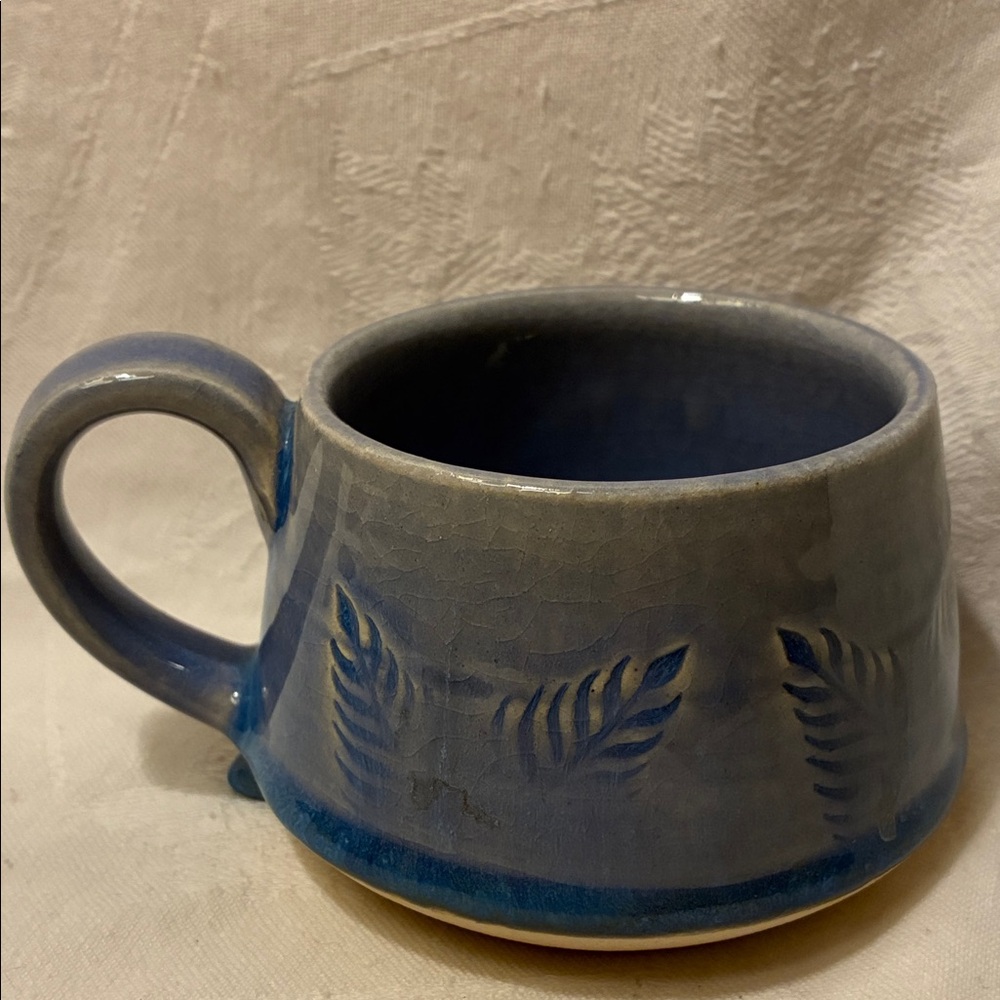 Ceramic Mug with Leaf Design Clever Kickstand Mug So It Won’t Tip Cerulean Blue